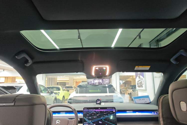 Used Nio ES8 2026 Model 6-seat Executive Luxury Edition Headliner