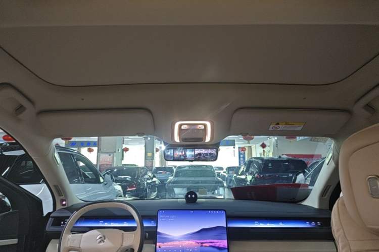 Used Nio ES8 2026 Model 6-seat Executive Signature Edition Headliner