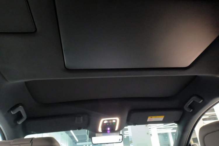 Used Nio ES8 2026 Model 6-seat Executive Luxury Edition Headliner