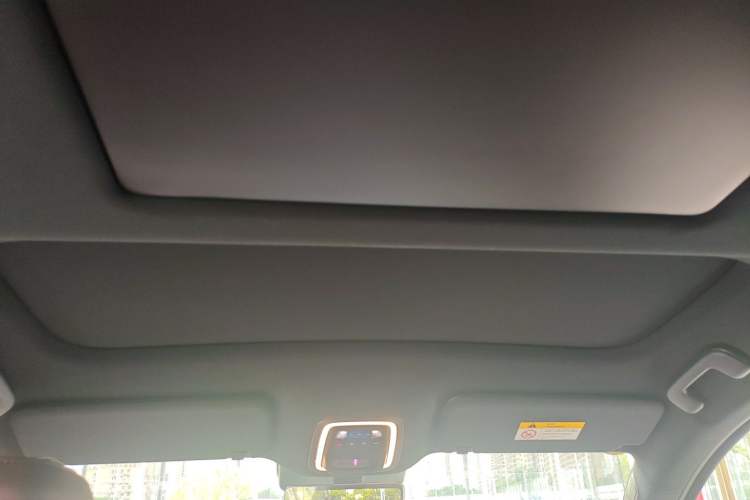 Used Nio ES8 2026 Model 6-seat Executive Signature Edition Headliner