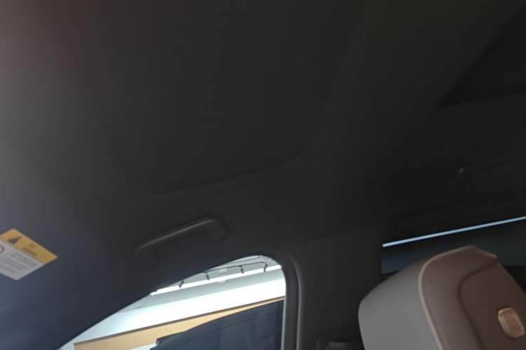 Used Nio ES8 2026 Model 6-seat Executive Signature Edition Headliner