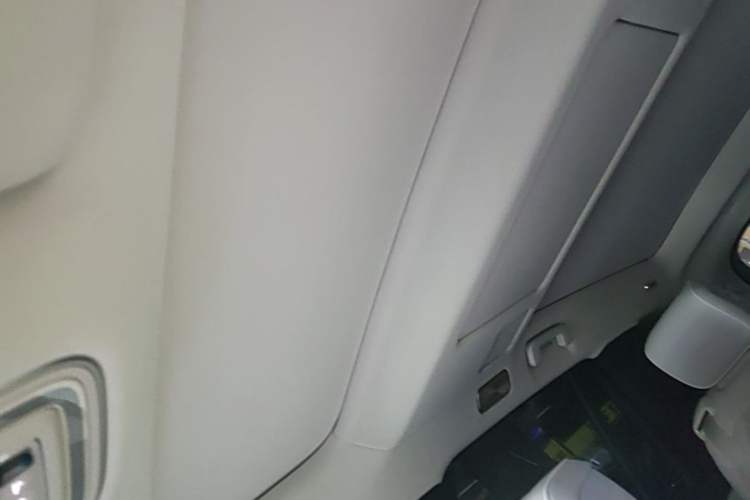 Used Nio ES8 2026 Model 6-seat Executive Signature Edition Headliner
