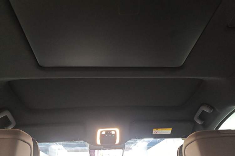 Used Nio ES8 2026 Model 6-seat Executive Luxury Edition Headliner