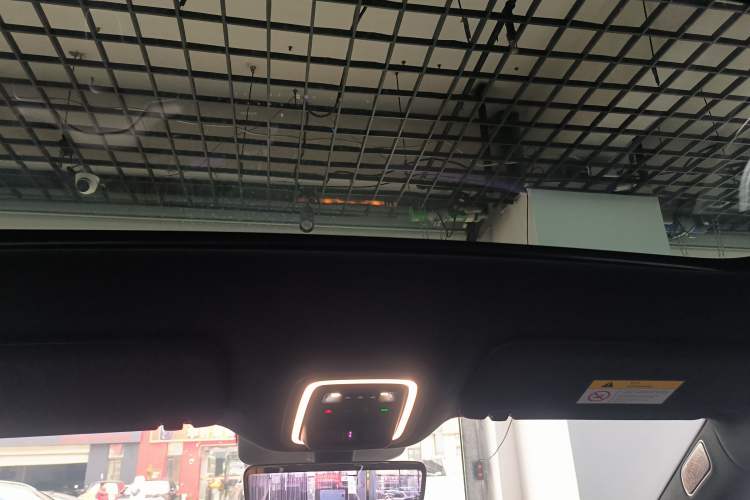Used Nio ES8 2026 Model 6-seat Executive Luxury Edition Headliner