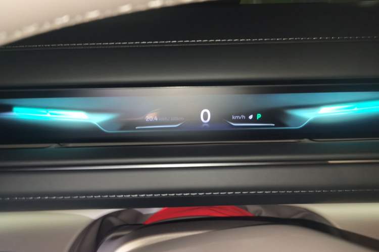 Used Nio ES8 2026 Model 6-seat Executive Signature Edition Instrument Cluster