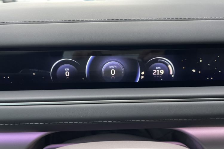 Used Nio ES8 2026 Model 6-seat Executive Luxury Edition Instrument Cluster