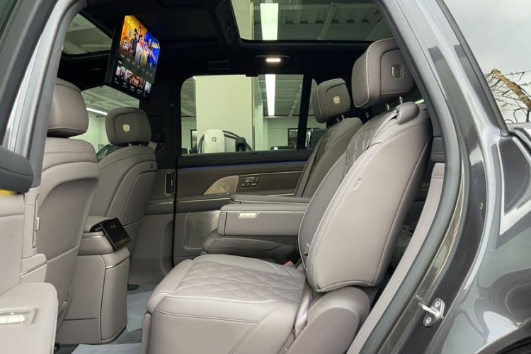 Used Nio ES8 2026 Model 6-seat Executive Luxury Edition Interior 2