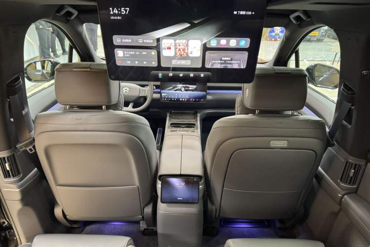 Used Nio ES8 2026 Model 6-seat Executive Luxury Edition Interior 2