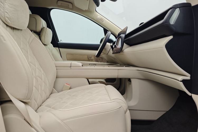 Used Nio ES8 2026 Model 6-seat Executive Luxury Edition Interior 4