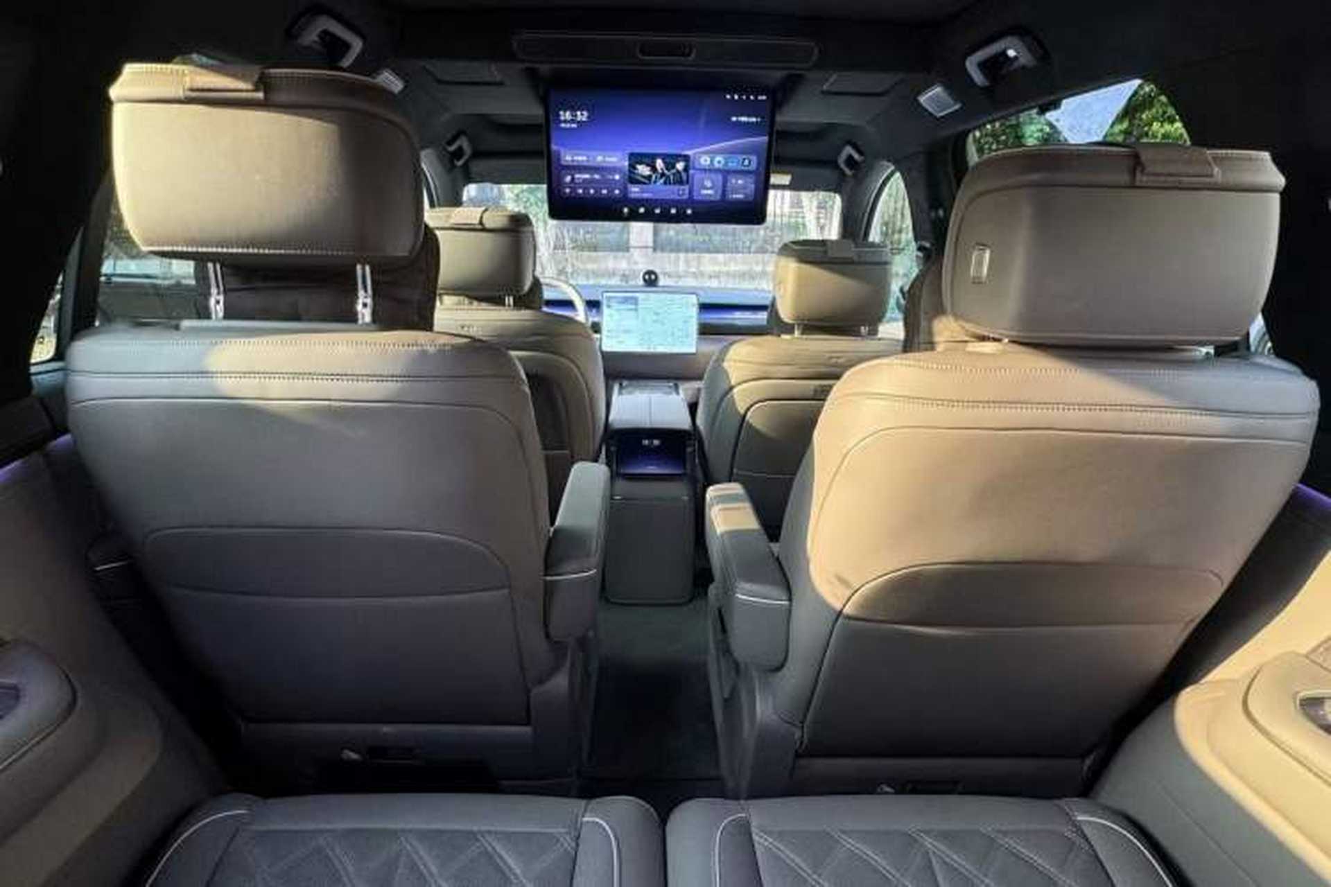 Used Nio ES8 2026 Model 6-seat Executive Luxury Edition Interior 4