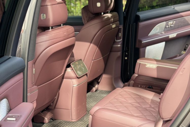 Used Nio ES8 2026 Model 6-seat Executive Luxury Edition Interior 5