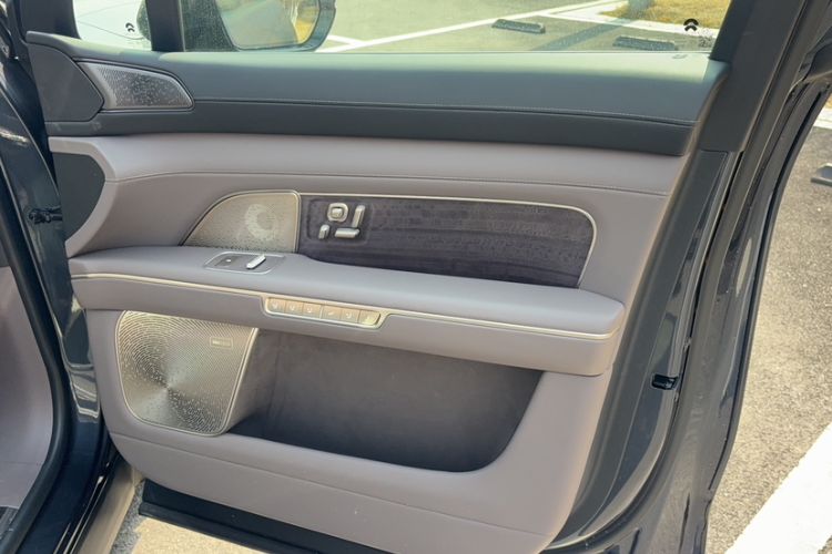 Used Nio ES8 2026 Model 6-seat Executive Luxury Edition Interior 7