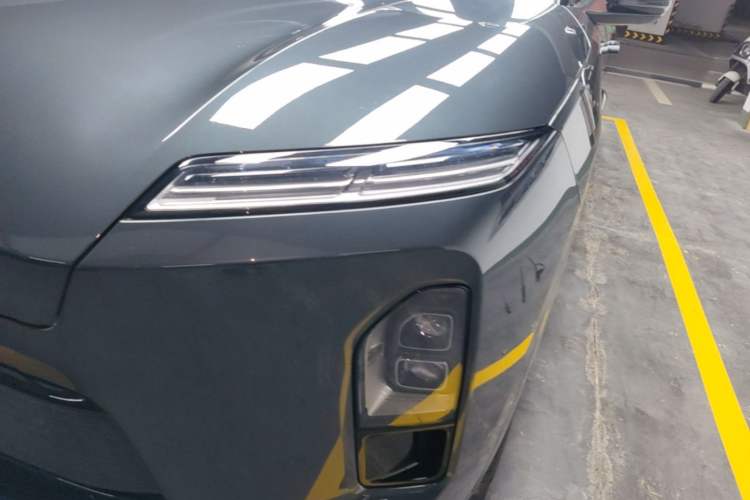 Used Nio ES8 2026 Model 6-seat Executive Signature Edition Left Front Headlight