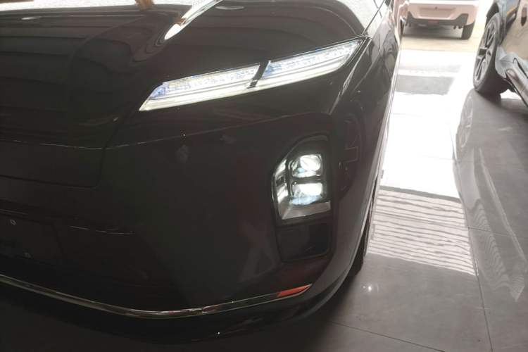 Used Nio ES8 2026 Model 6-seat Executive Luxury Edition Left Front Headlight