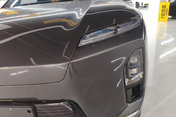 Used Nio ES8 2026 Model 6-seat Executive Signature Edition Left Front Headlight