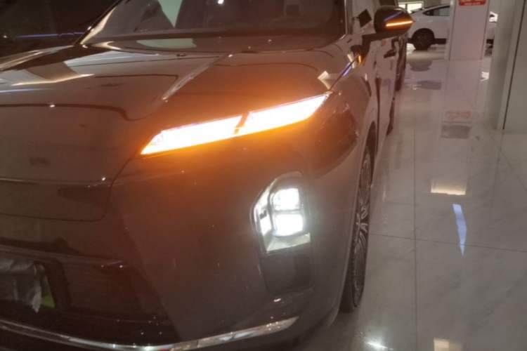 Used Nio ES8 2026 Model 6-seat Executive Luxury Edition Left Front Headlight