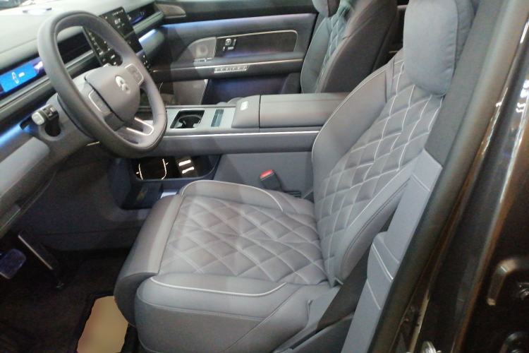 Used Nio ES8 2026 Model 6-seat Executive Luxury Edition Left Front Seat