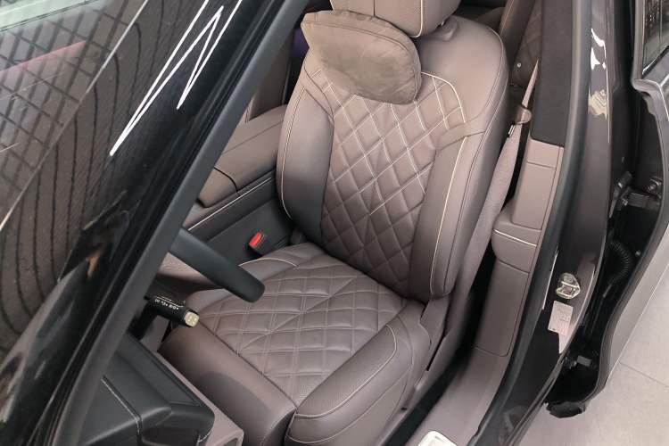 Used Nio ES8 2026 Model 6-seat Executive Luxury Edition Left Front Seat