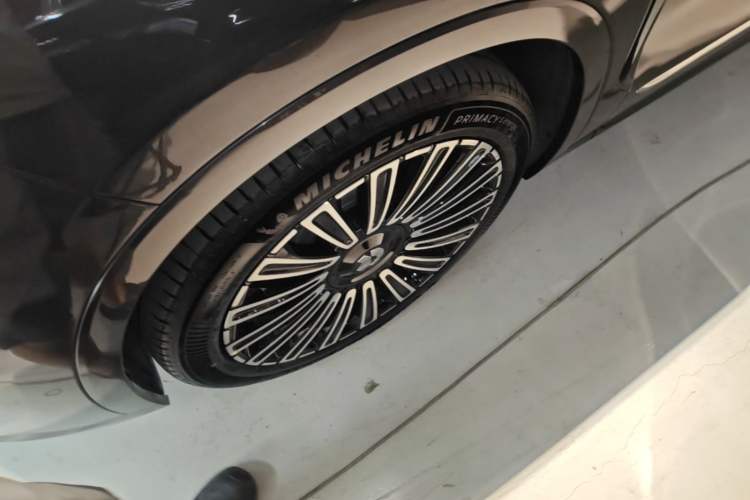 Used Nio ES8 2026 Model 6-seat Executive Luxury Edition Left Front Wheel Hub