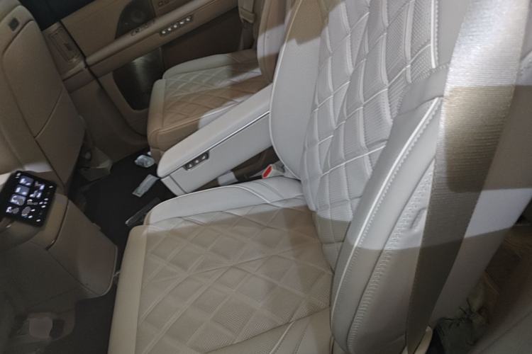 Used Nio ES8 2026 Model 6-seat Executive Signature Edition Left Rear Seat