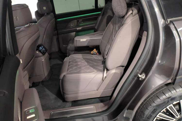 Used Nio ES8 2026 Model 6-seat Executive Luxury Edition Left Rear Seat