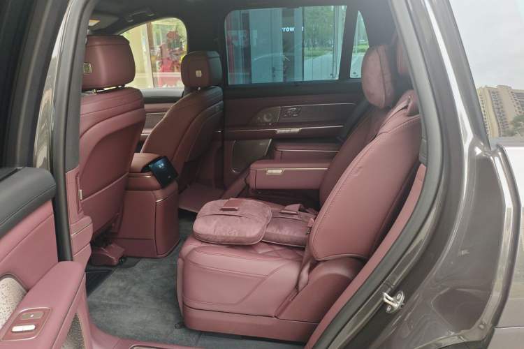 Used Nio ES8 2026 Model 6-seat Executive Signature Edition Left Rear Seat