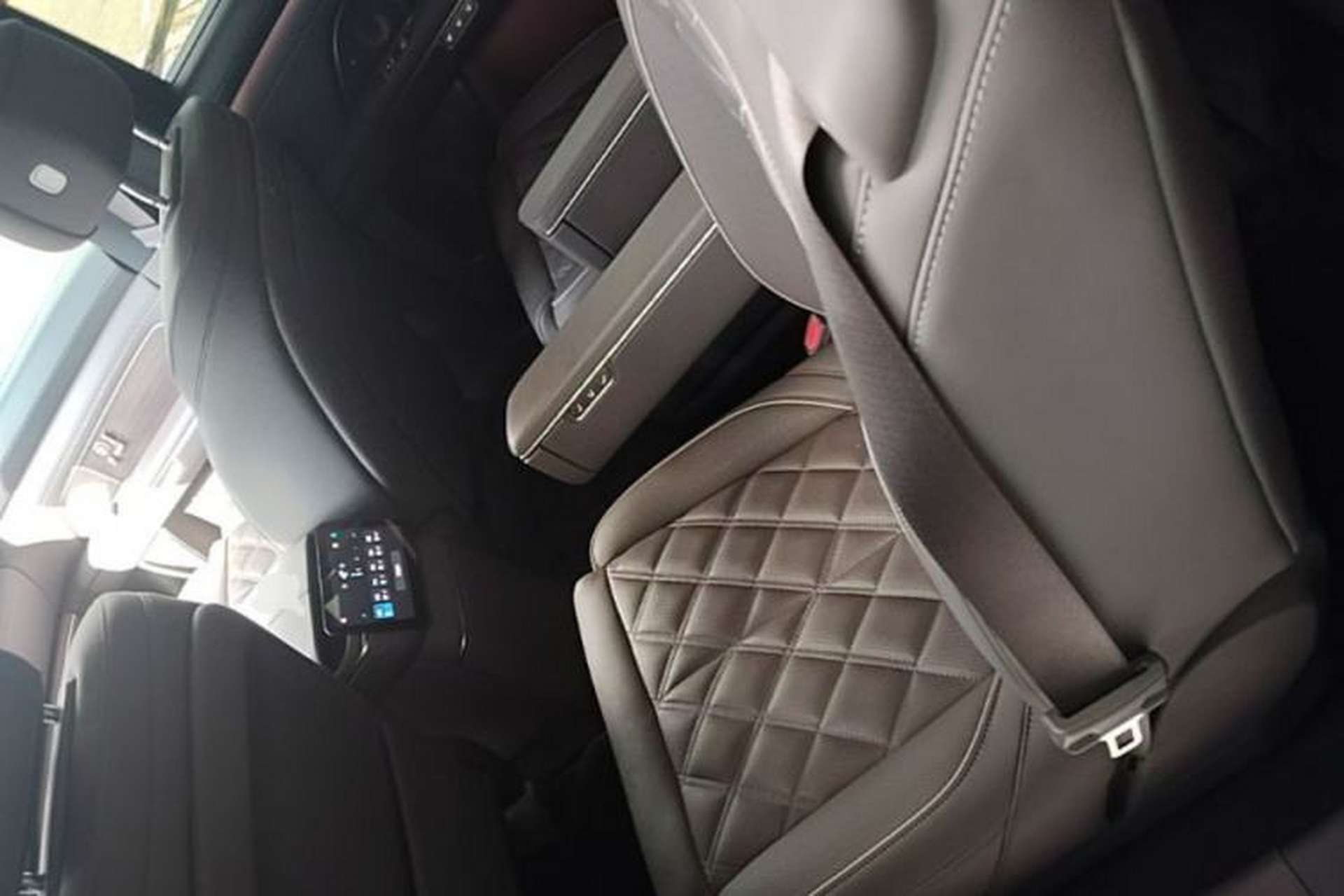 Used Nio ES8 2026 Model 6-seat Executive Luxury Edition Left Rear Seat