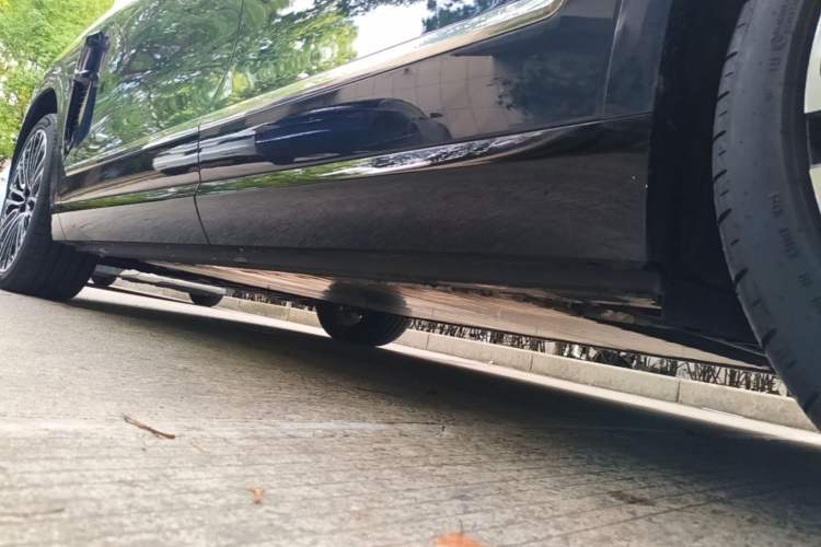 Used Nio ES8 2026 Model 6-seat Executive Signature Edition Left Side Sill