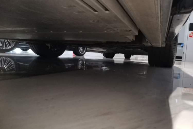 Used Nio ES8 2026 Model 6-seat Executive Luxury Edition Left Side Sill