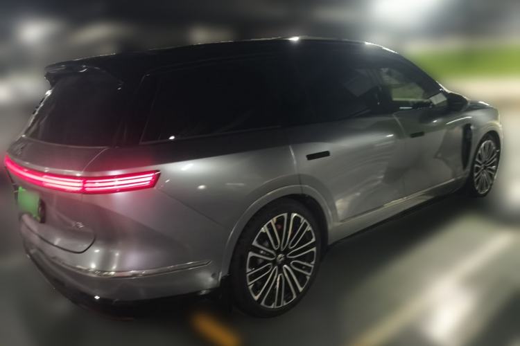 Used Nio ES8 2026 Model 6-seat Executive Signature Edition Rear Right 45 Deg