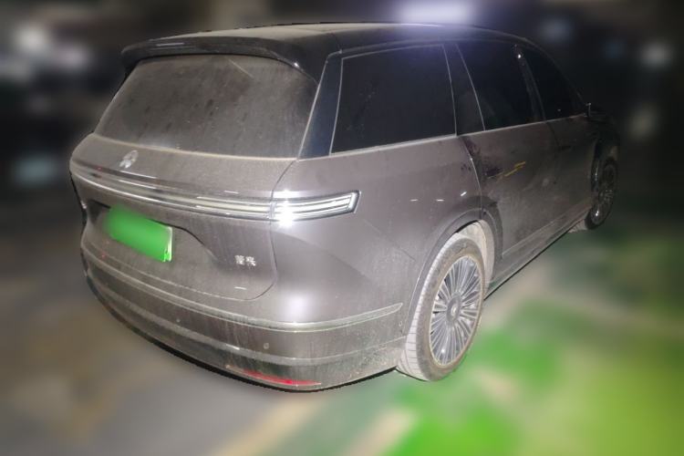 Used Nio ES8 2026 Model 6-seat Executive Luxury Edition Rear Right 45 Deg