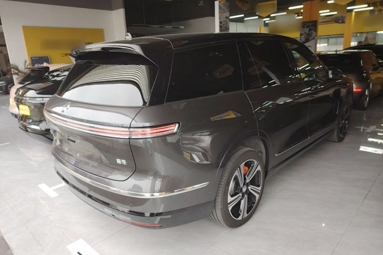 Used Nio ES8 2026 Model 6-seat Executive Luxury Edition Rear Right 45 Deg