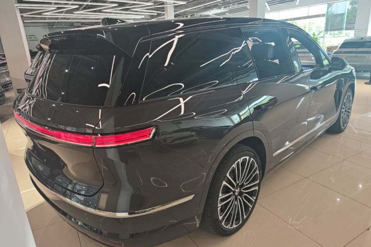 Used Nio ES8 2026 Model 6-seat Executive Signature Edition Rear Right 45 Deg