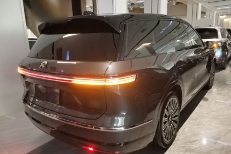 Used Nio ES8 2026 Model 6-seat Executive Luxury Edition Rear Right 45 Deg
