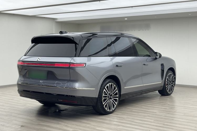 Used Nio ES8 2026 Model 6-seat Executive Signature Edition Rear Right 45 Deg
