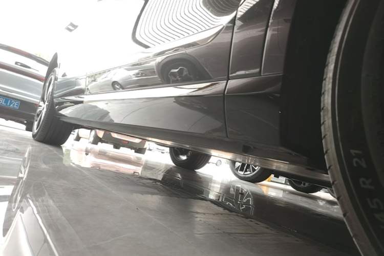 Used Nio ES8 2026 Model 6-seat Executive Luxury Edition Right Side Sill