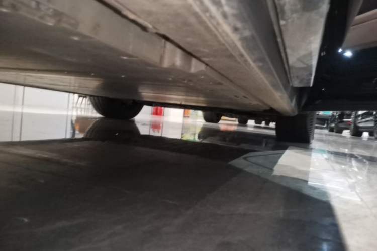 Used Nio ES8 2026 Model 6-seat Executive Luxury Edition Right Side Sill