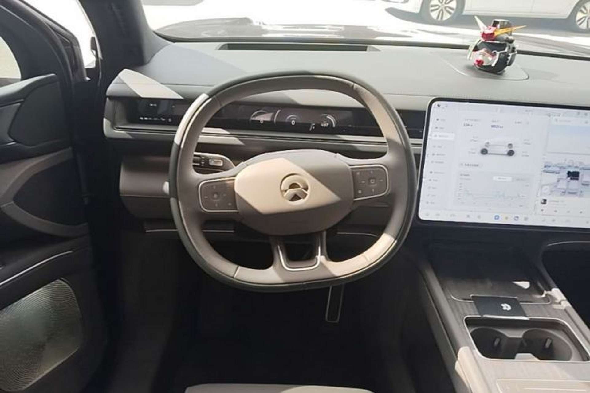 Used Nio ES8 2026 Model 6-seat Executive Luxury Edition Steering Wheel