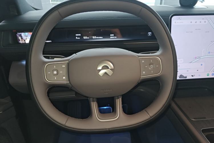 Used Nio ES8 2026 Model 6-seat Executive Signature Edition Steering Wheel