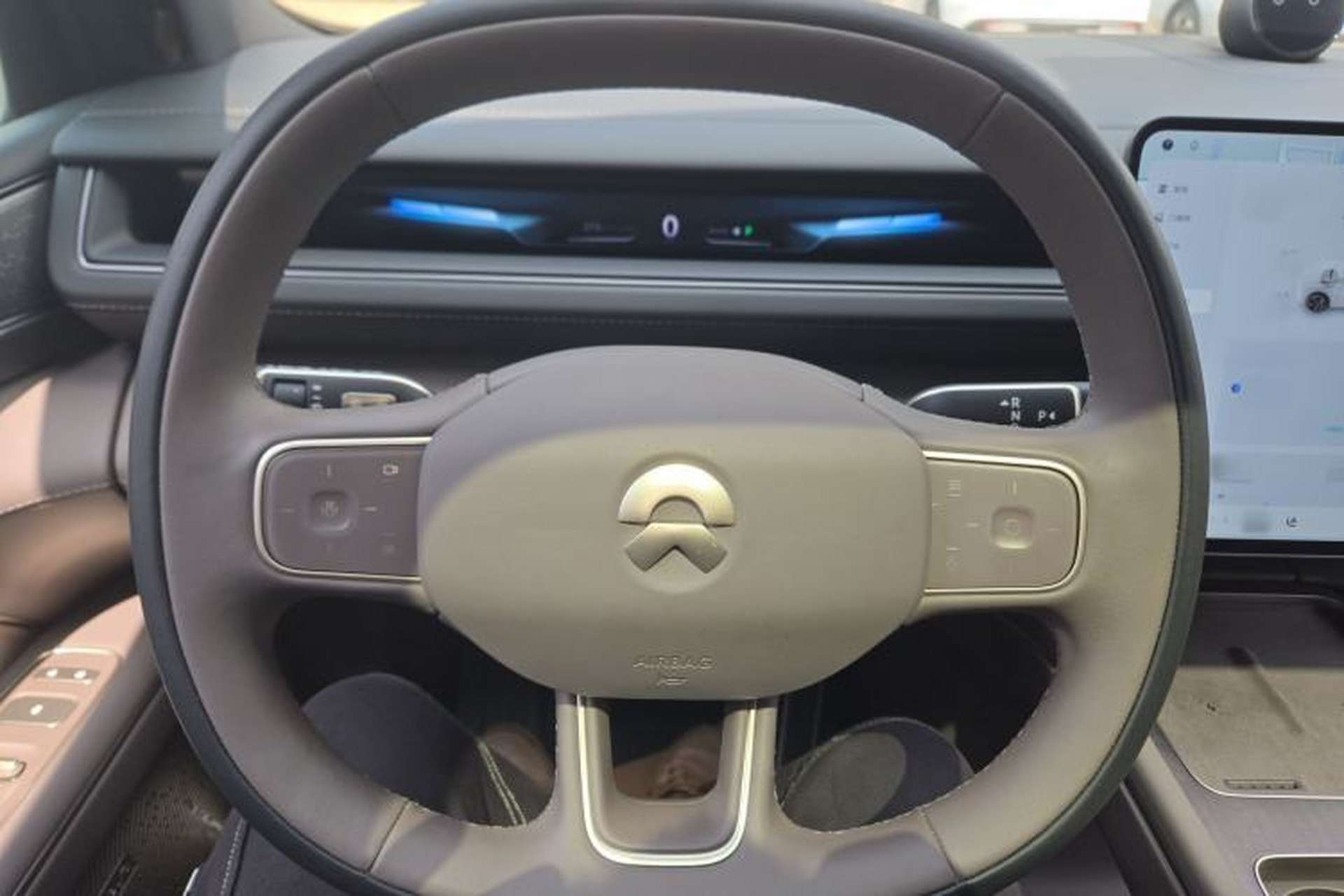 Used Nio ES8 2026 Model 6-seat Executive Luxury Edition Steering Wheel