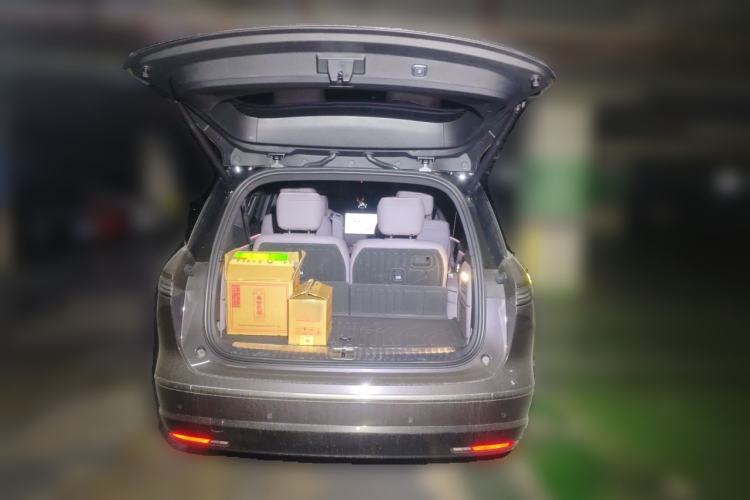 Used Nio ES8 2026 Model 6-seat Executive Luxury Edition Trunk