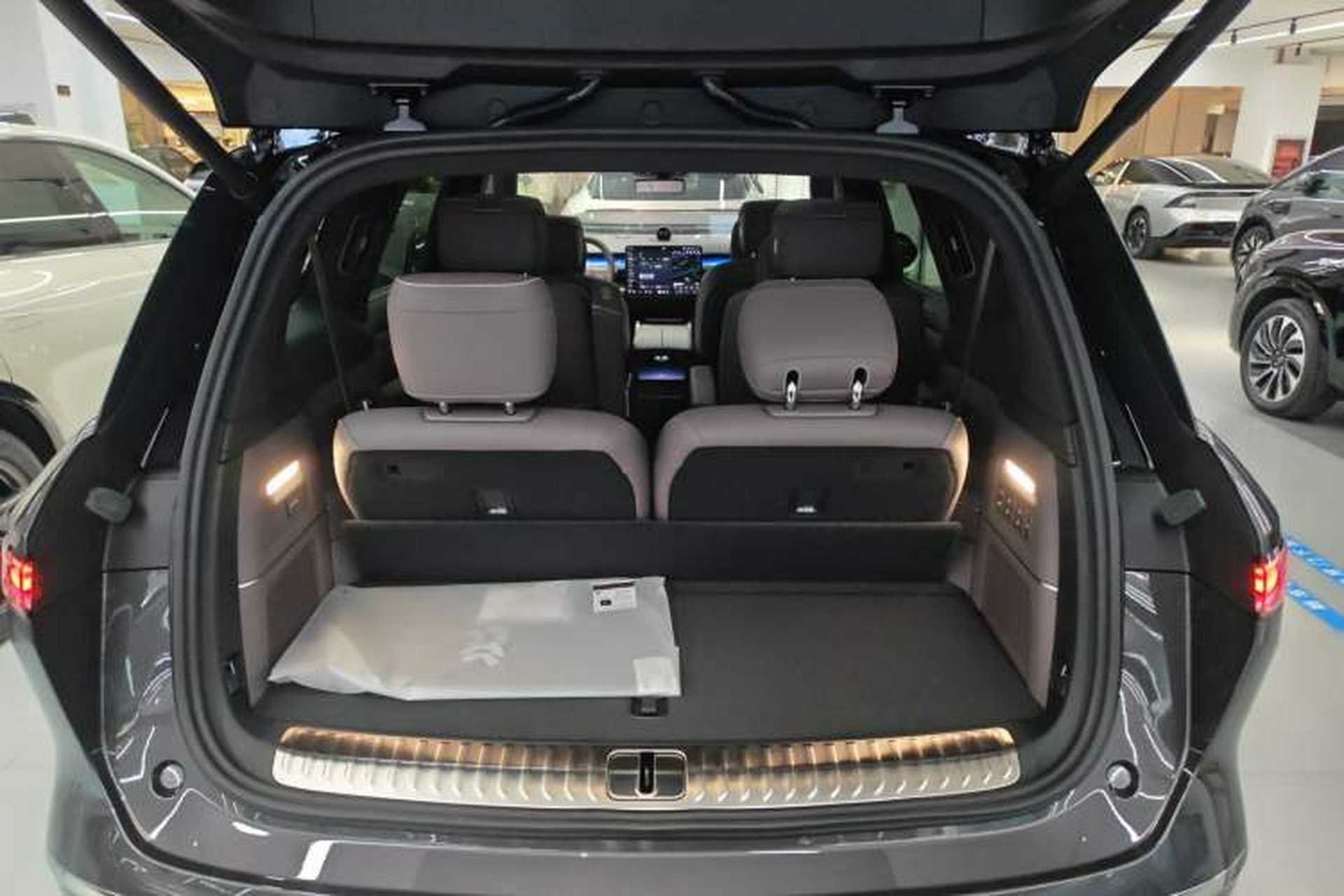 Used Nio ES8 2026 Model 6-seat Executive Luxury Edition Trunk