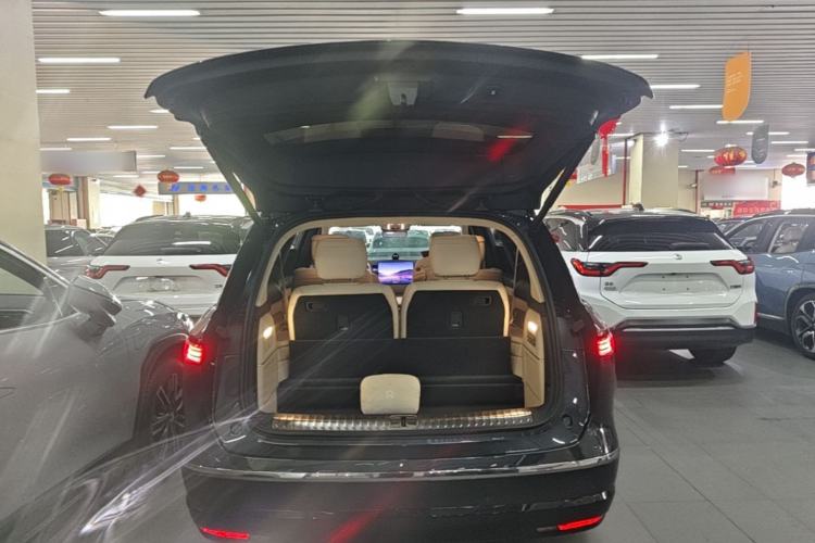 Used Nio ES8 2026 Model 6-seat Executive Signature Edition Trunk