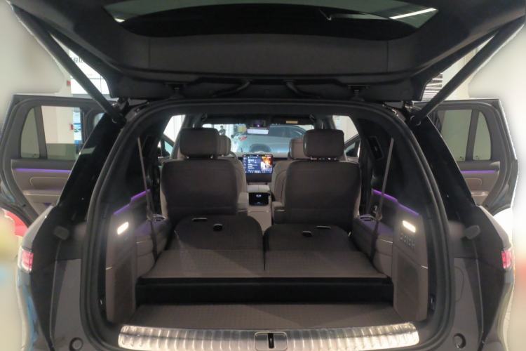 Used Nio ES8 2026 Model 6-seat Executive Luxury Edition Trunk