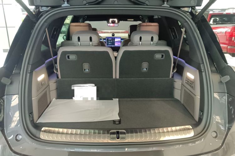 Used Nio ES8 2026 Model 6-seat Executive Luxury Edition Trunk