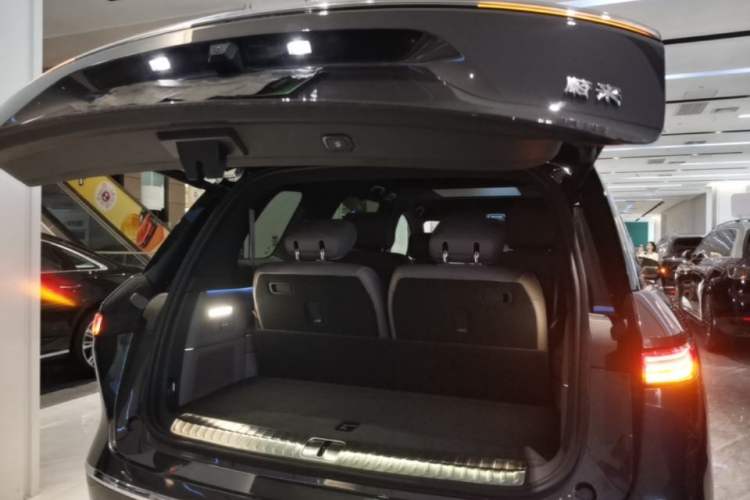 Used Nio ES8 2026 Model 6-seat Executive Luxury Edition Trunk