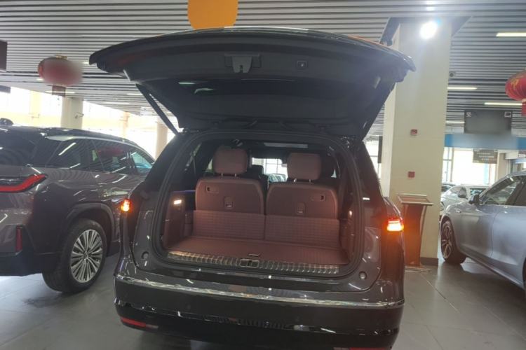 Used Nio ES8 2026 Model 6-seat Executive Luxury Edition Trunk