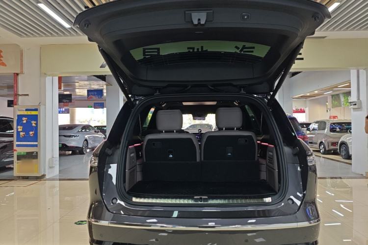 Used Nio ES8 2026 Model 6-seat Executive Luxury Edition Trunk