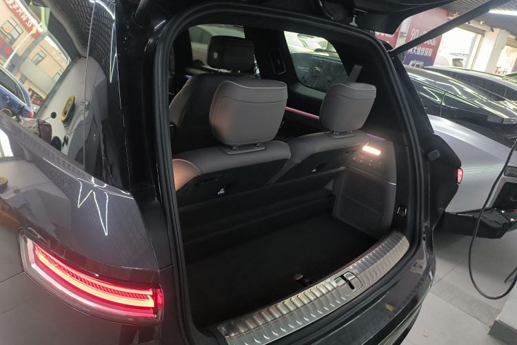 Used Nio ES8 2026 Model 6-seat Executive Luxury Edition Trunk