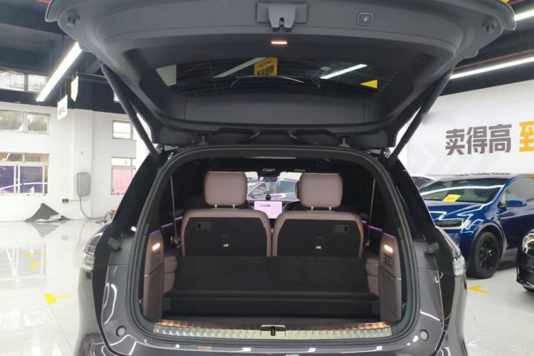 Used Nio ES8 2026 Model 6-seat Executive Signature Edition Trunk